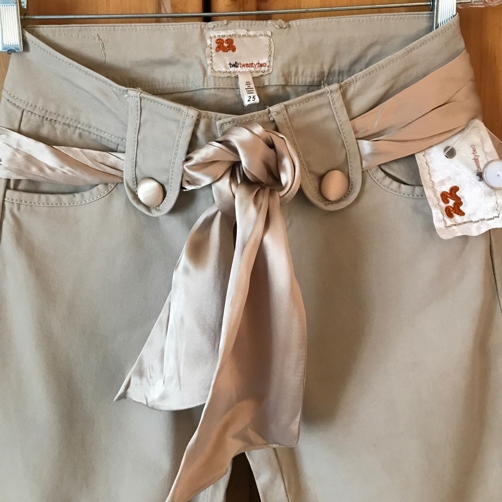 Twill 22 Pant - Picture 2 of 5